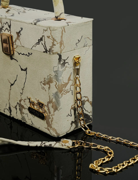 GOLDEN-ELEGANCE-BOX-BAG-WHT-GOLD SKU: GOLDEN-ELEGANCE-BOX-BAG-COA-0001-WHT-GOLD